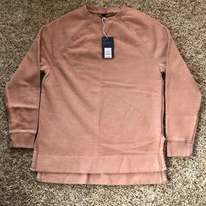 NWT Universal Thread Brown Woman’s Sweatshirt